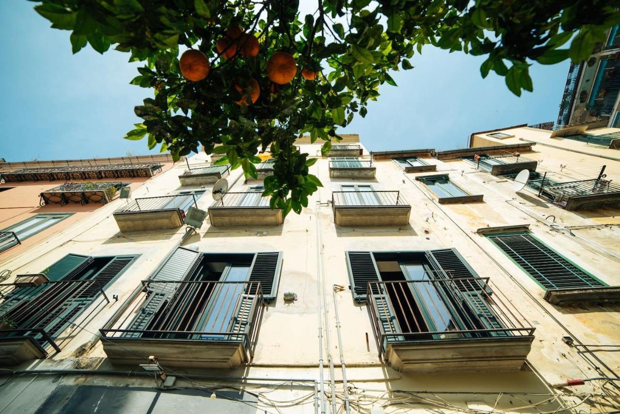 Appartamento Domus Gisulfo Salerno Esterno foto